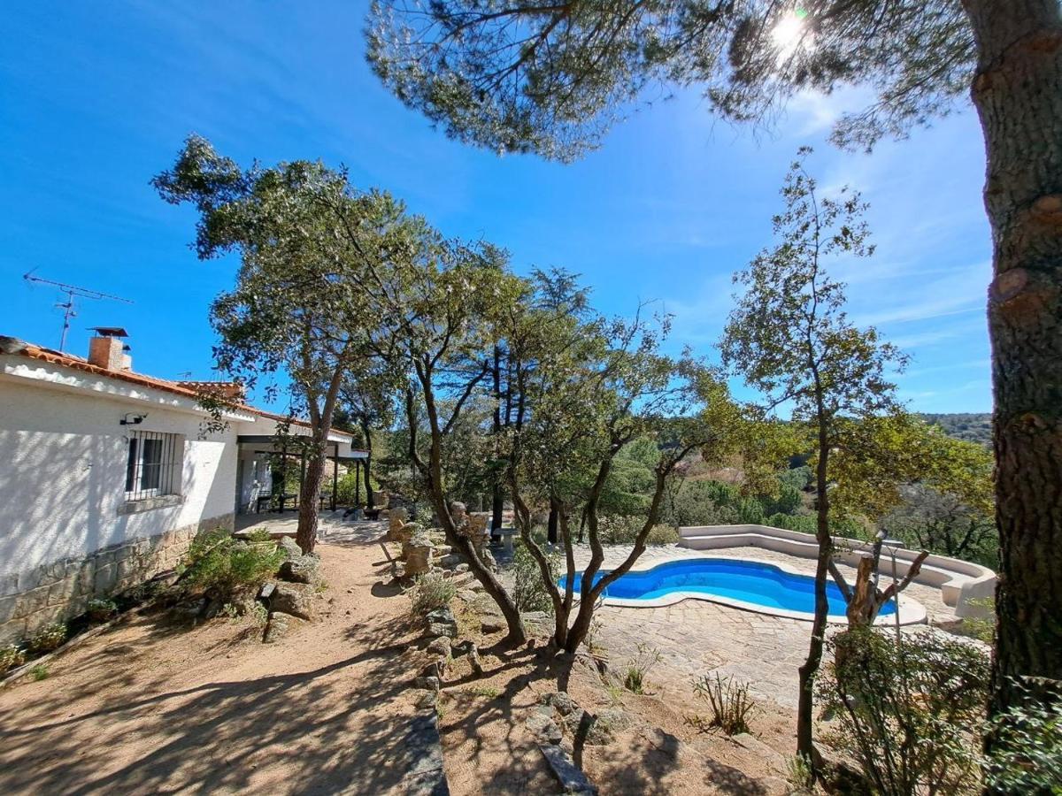 Chalet Con Piscina En Торрелодонес Экстерьер фото